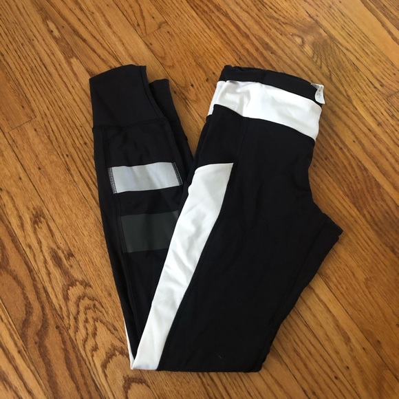 Lululemon SE tights - Picture 1 of 3
